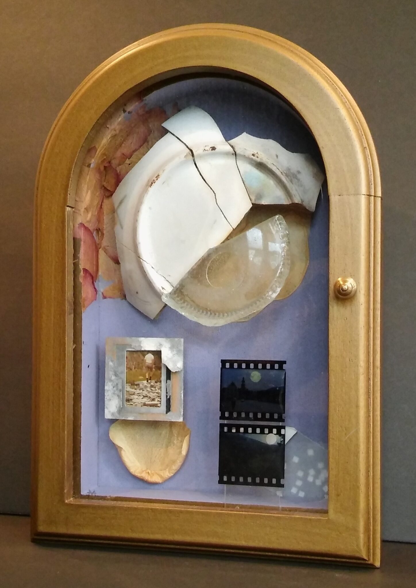 Angela McElwain - Image 3